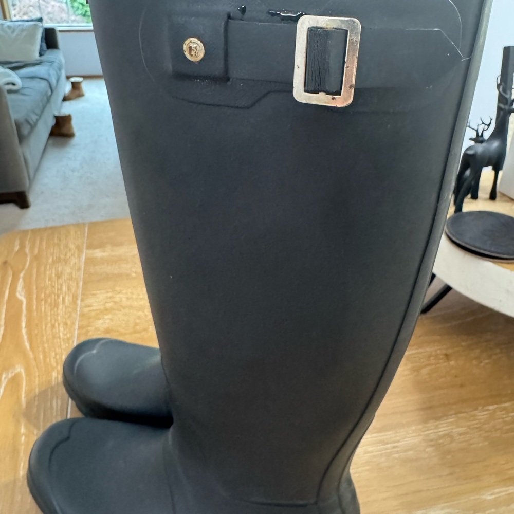 Hunter Boots with gray boot liners - Picture 5 of 8